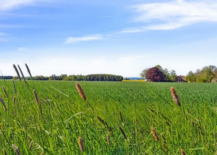 Ferienhaus Agny - 2-2km From The Sea By Interhome *